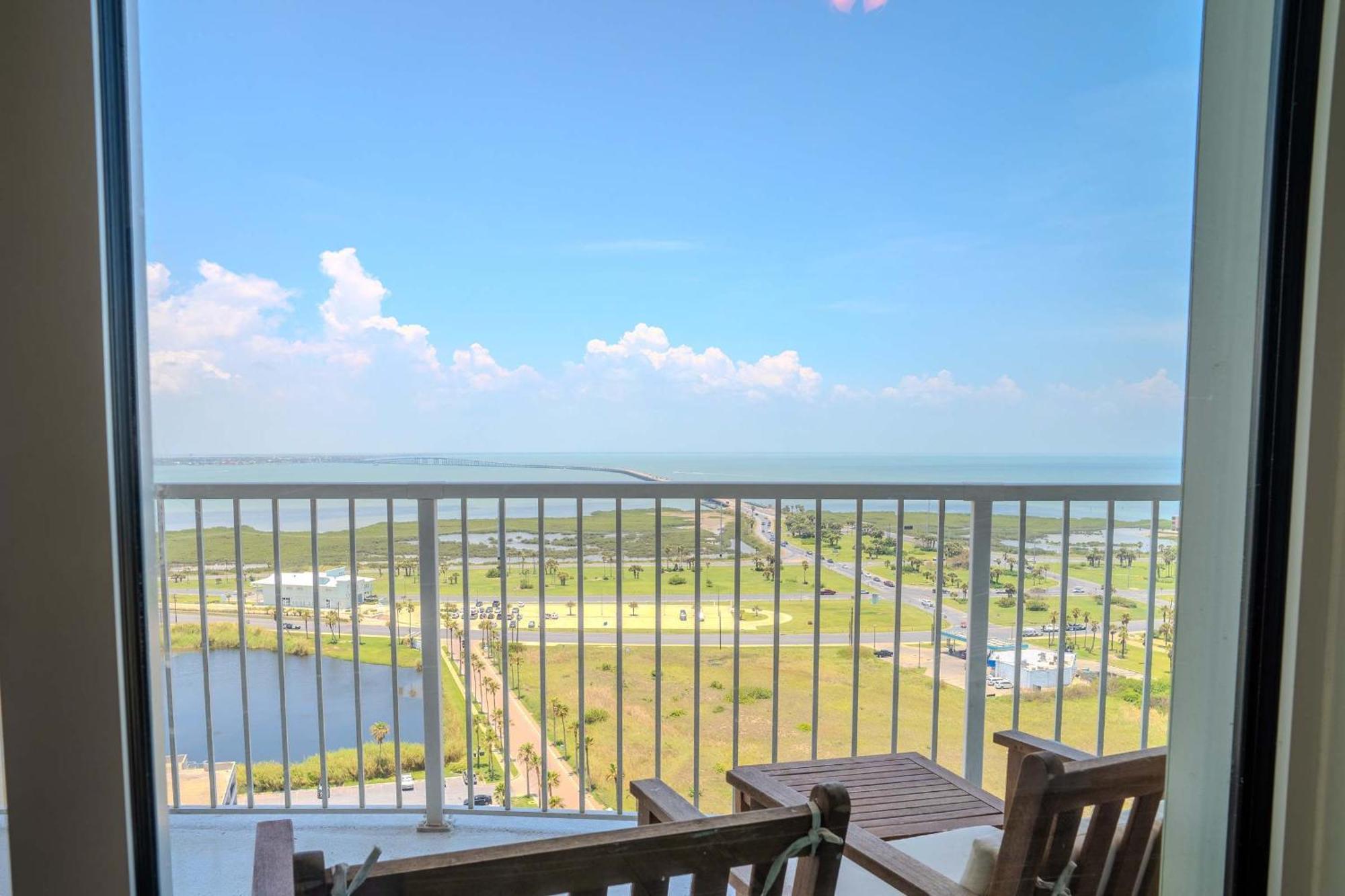 1801 Sapphire Beachfront 3 Bedroom Condo サウス・パドリー・アイランド エクステリア 写真